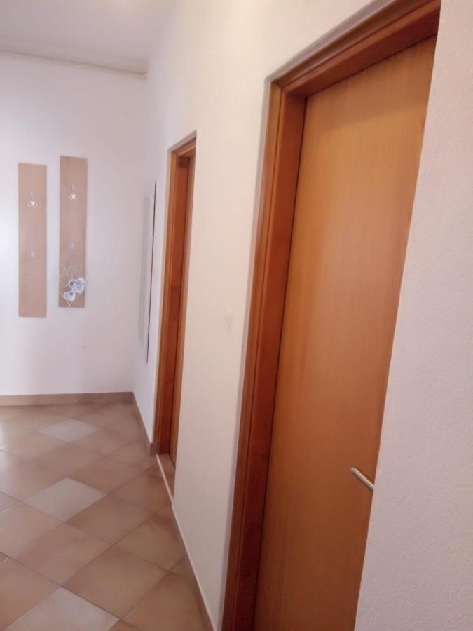 Studio Apartman Kika Otočac Εξωτερικό φωτογραφία